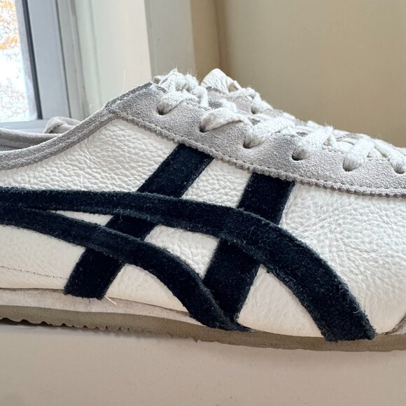 Onitsuka Tiger Mexico 66 Vintage Sneakers in Birch Black Womens 6.5 - Picture 3 of 11